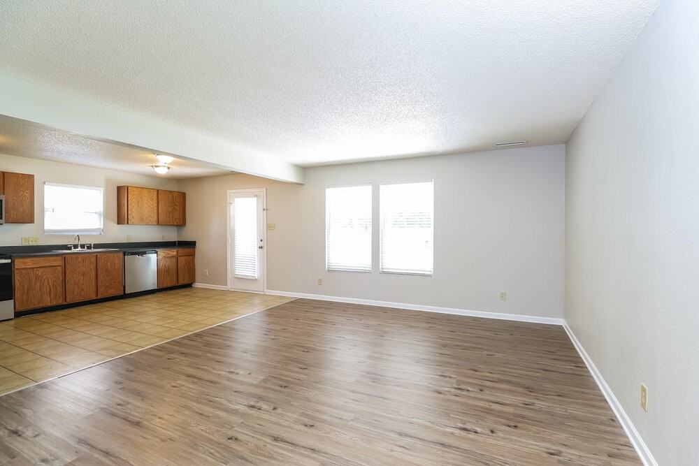 1902 Mallard Woods Pl - Photo 6 of 17