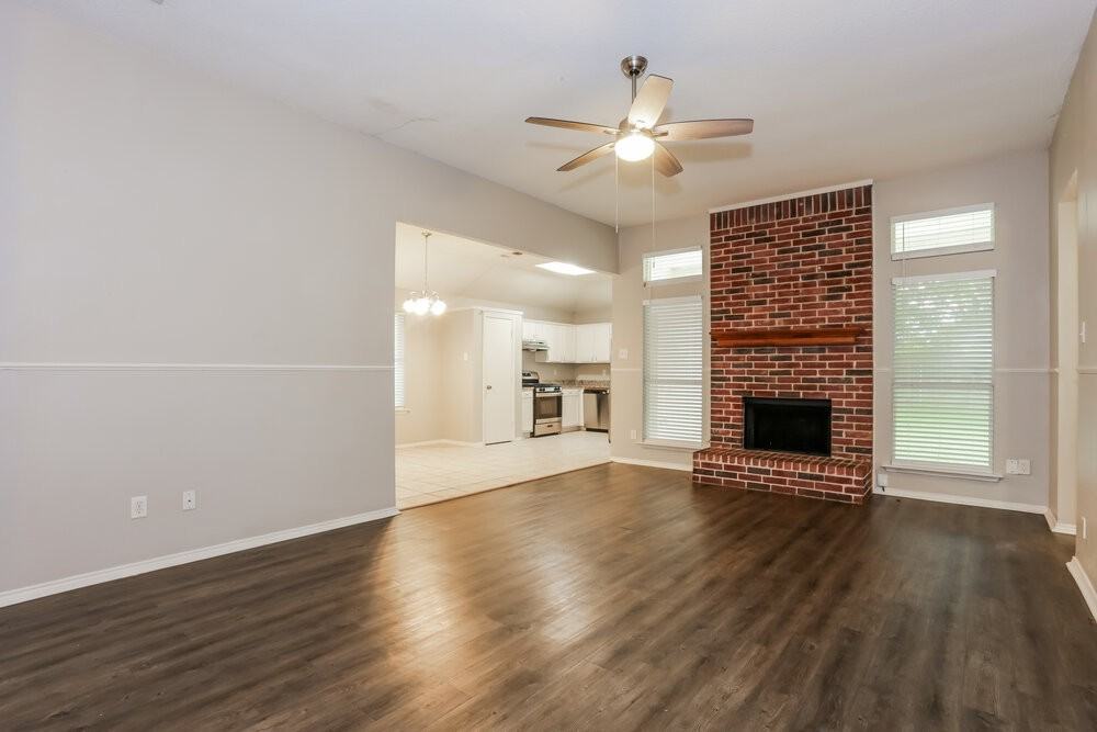 317 W Glen Meadow Dr - Photo 3 of 16