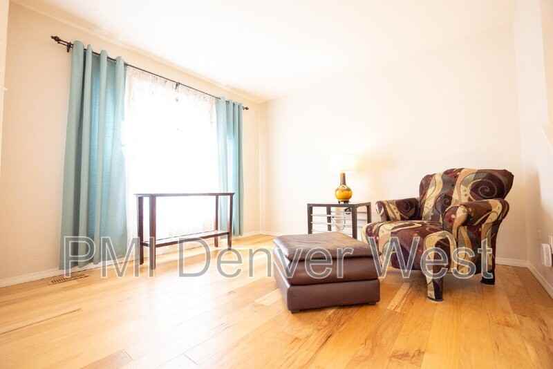 16821 E Hialeah Ave - Photo 5 of 31