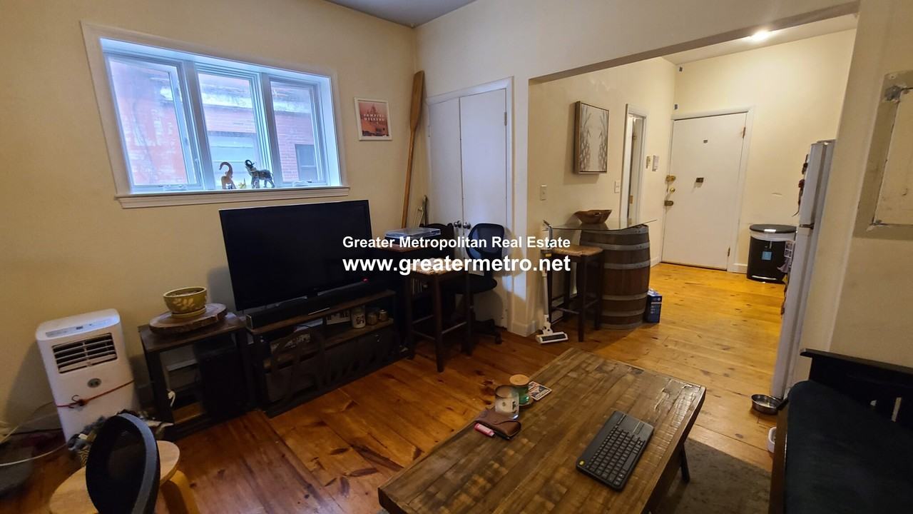 1 Foster St #1 - Photo 5 of 10