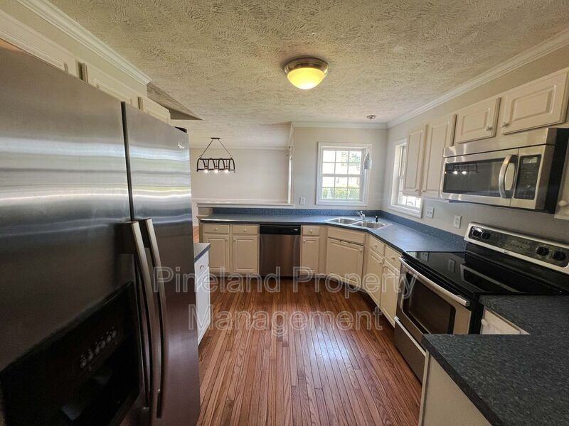 7228 Beaver Run Dr - Photo 3 of 14