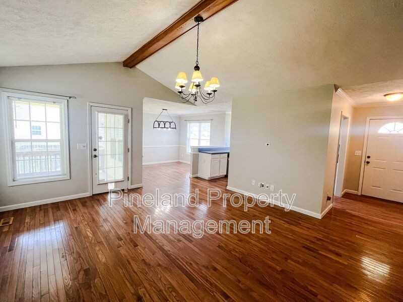 7228 Beaver Run Dr - Photo 6 of 14