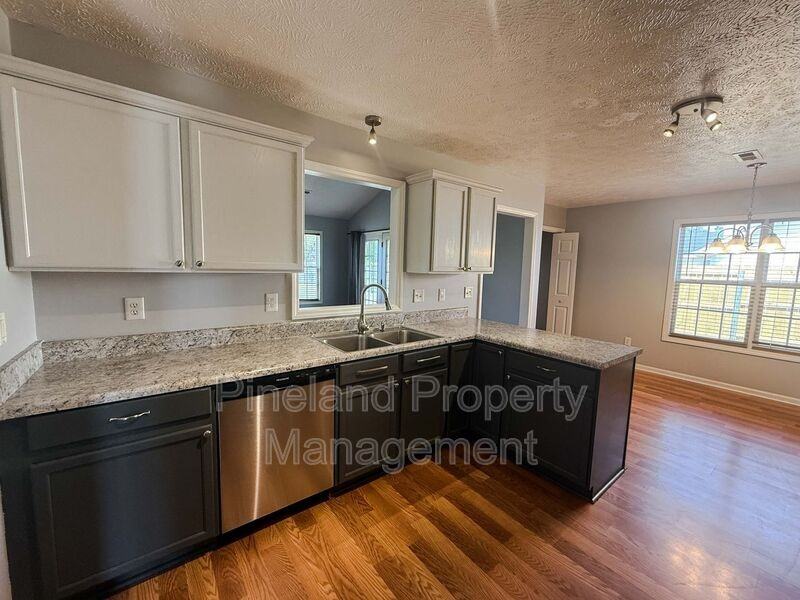 118 Cypress Dr - Photo 6 of 18