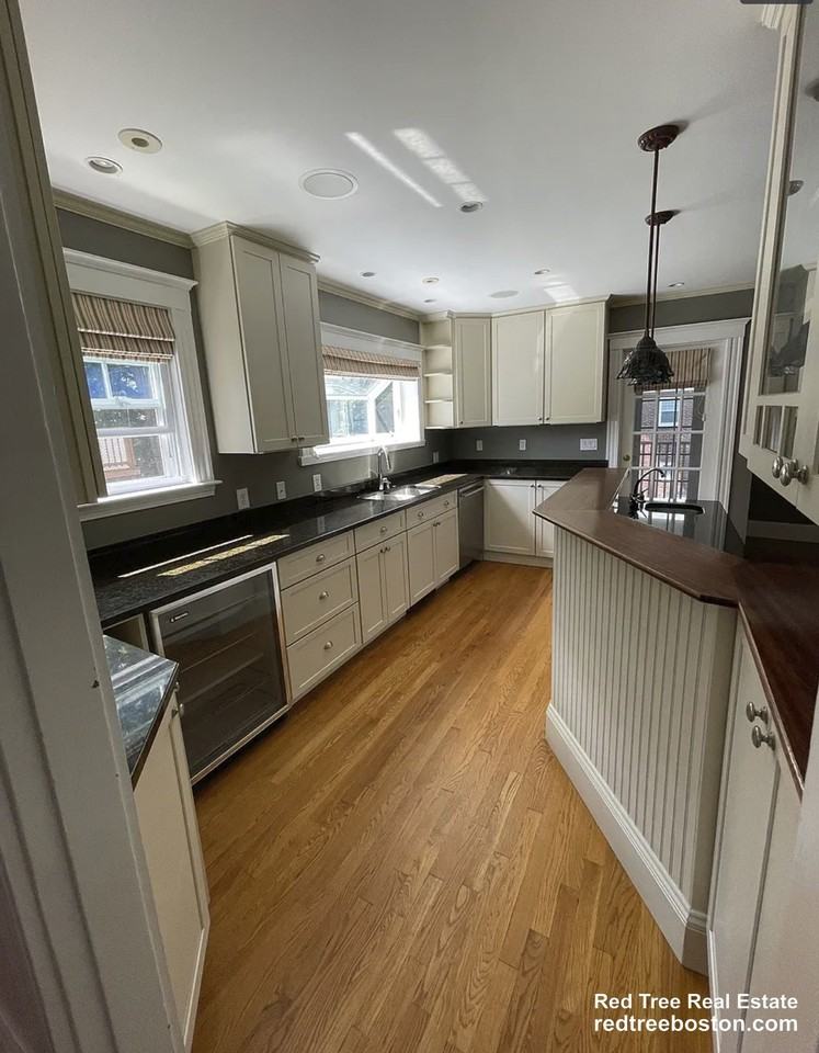 36 Gerald Rd #2 - Photo 2 of 11