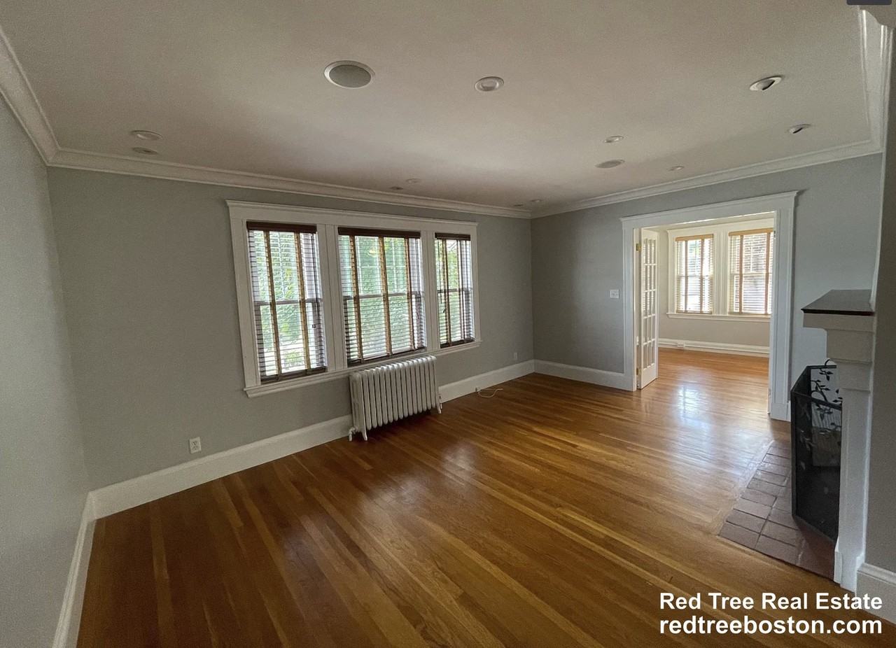 36 Gerald Rd #2 - Photo 5 of 11