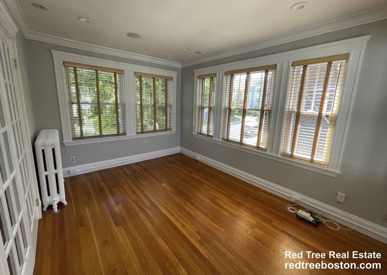 36 Gerald Rd #2 - Photo 6 of 11