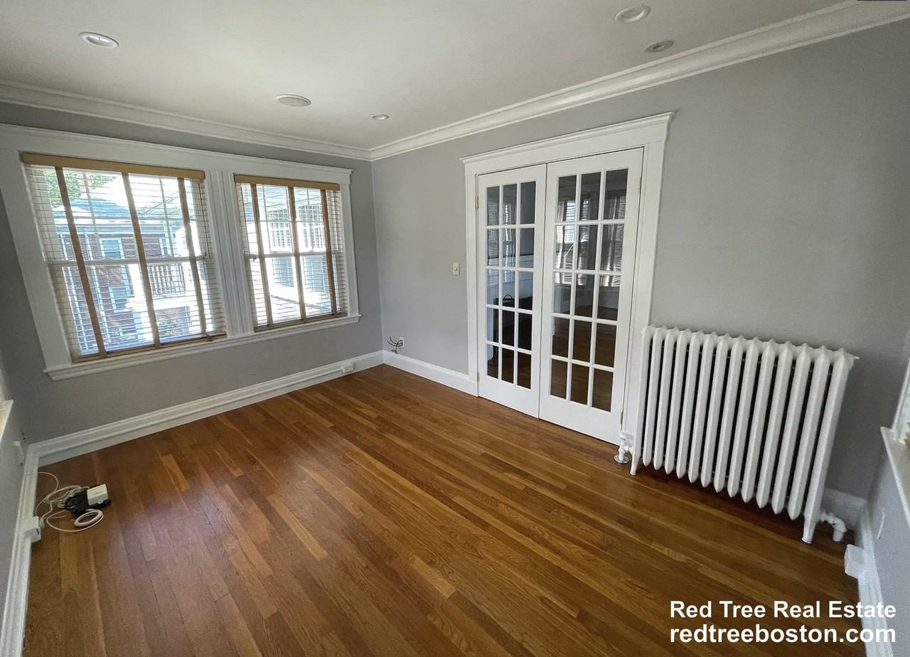 36 Gerald Rd #2 - Photo 7 of 11