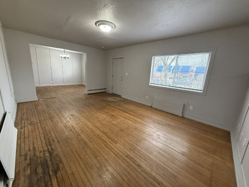 821 Broadway #1 - Photo 4 of 15