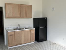 featured image of 411 Clayton St