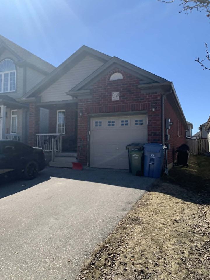 34 Mullin Drive - Photo 3 of 25