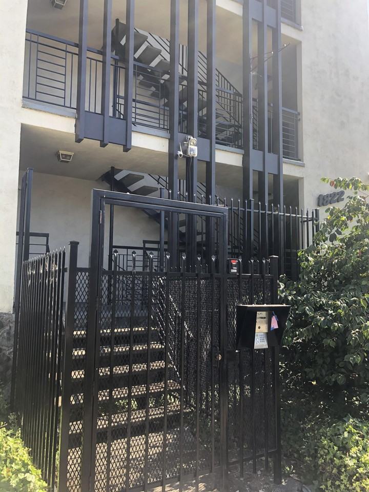 Francisco Apartments - Photo 6 of 13