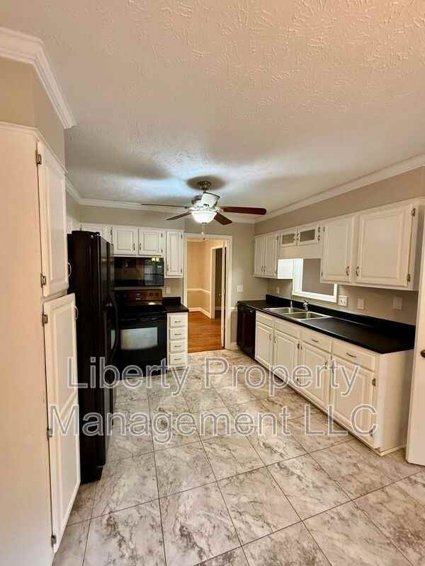 2958 Walden Rd - Photo 5 of 25