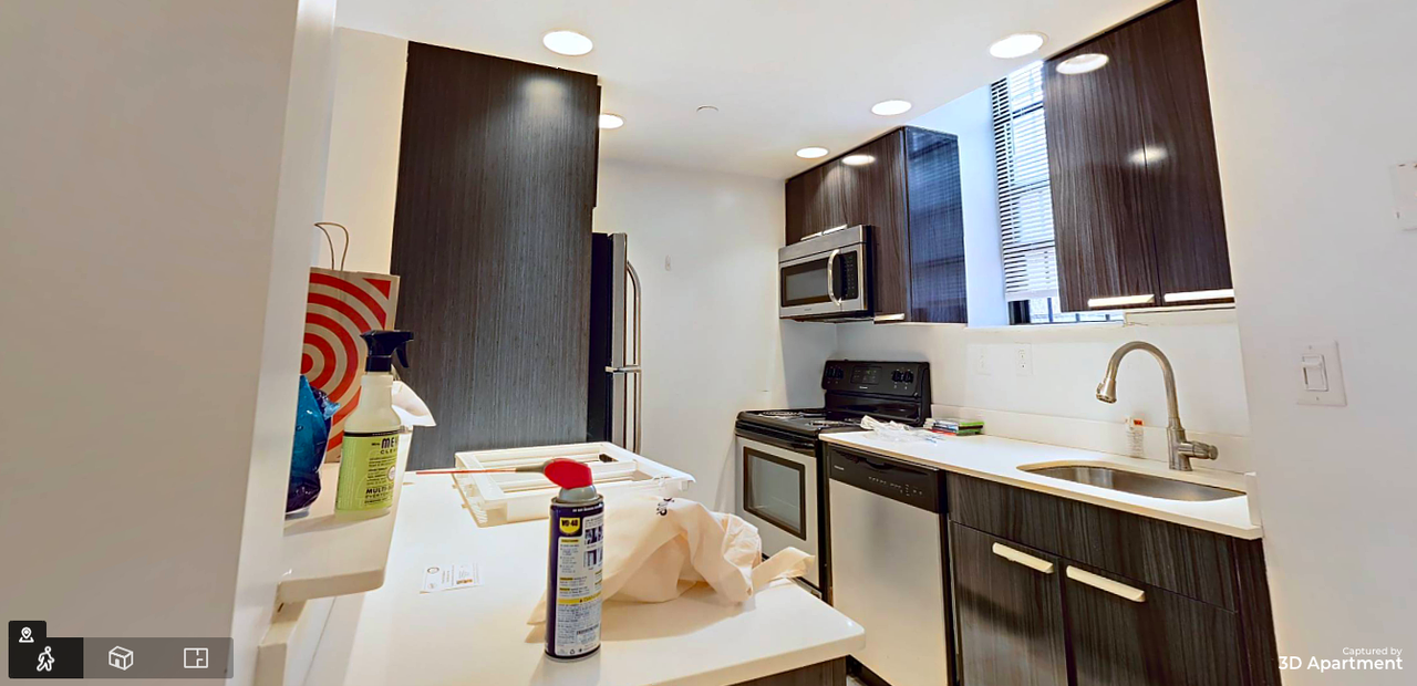 Queensberry St #B - Photo 2 of 13