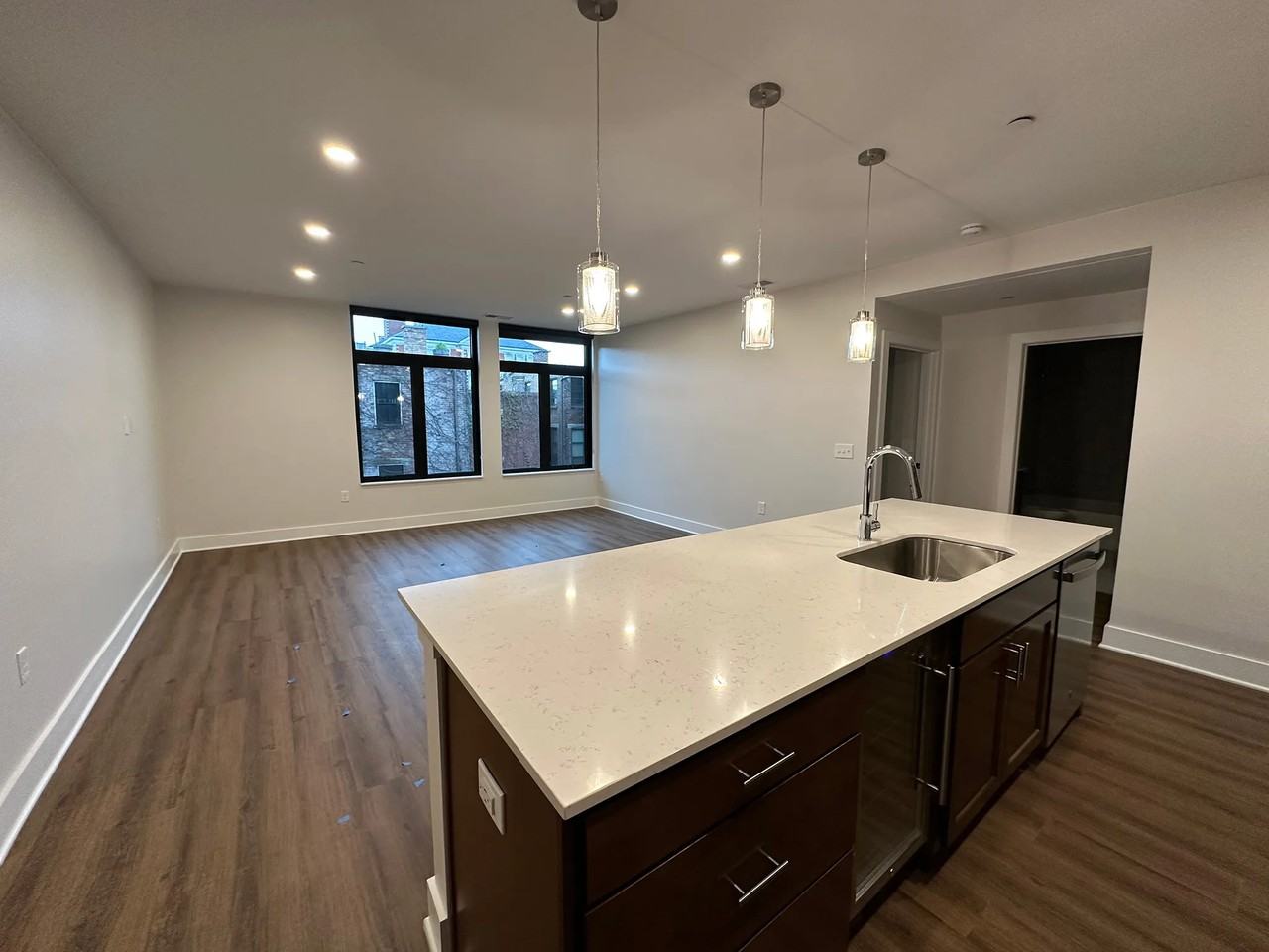 1531 Pleasant St #302 - Photo 5 of 14