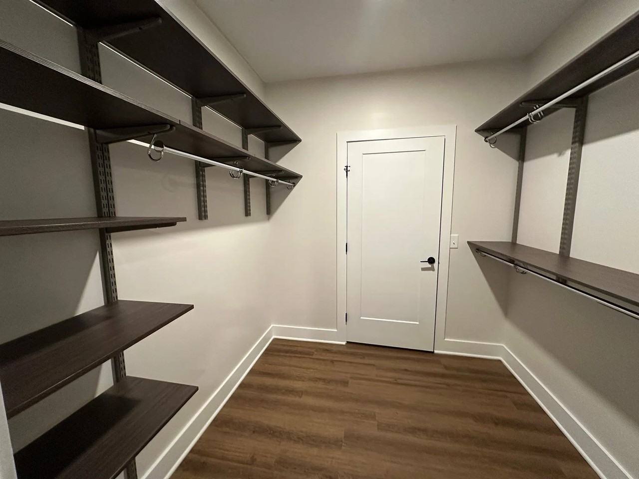 1531 Pleasant St #302 - Photo 6 of 14