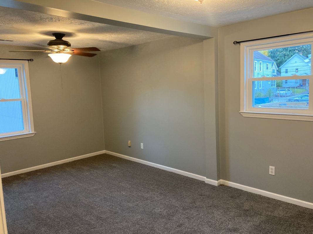 1409 Milton Ave ##2 - Photo 5 of 7