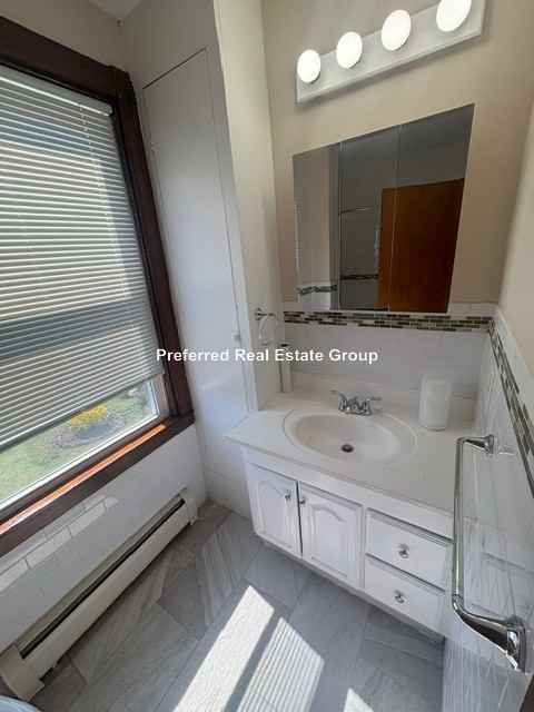 5 Oakland St - Photo 4 of 25