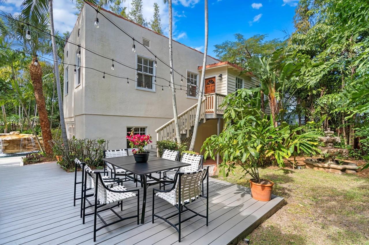 727 Claremore Dr - Photo 3 of 40