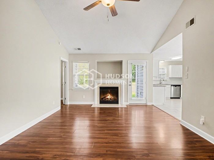 9314 Broken Pine Ln - Photo 5 of 20