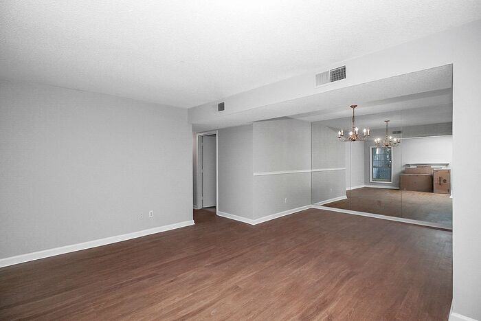 5823 Green Forest Dr #5823 - Photo 6 of 29