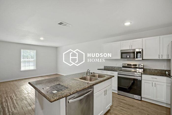 1308 N Brazos Ave - Photo 6 of 14