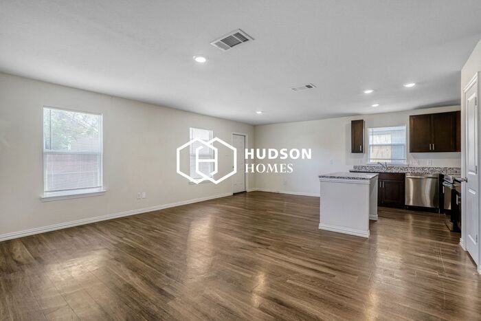 412 New Mexico St - Photo 5 of 14