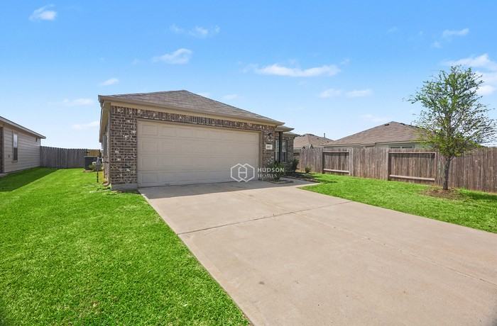 21027 Twining Rose Ln - Photo 2 of 18