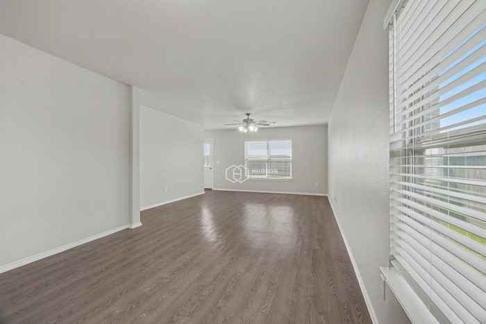 21027 Twining Rose Ln - Photo 4 of 18