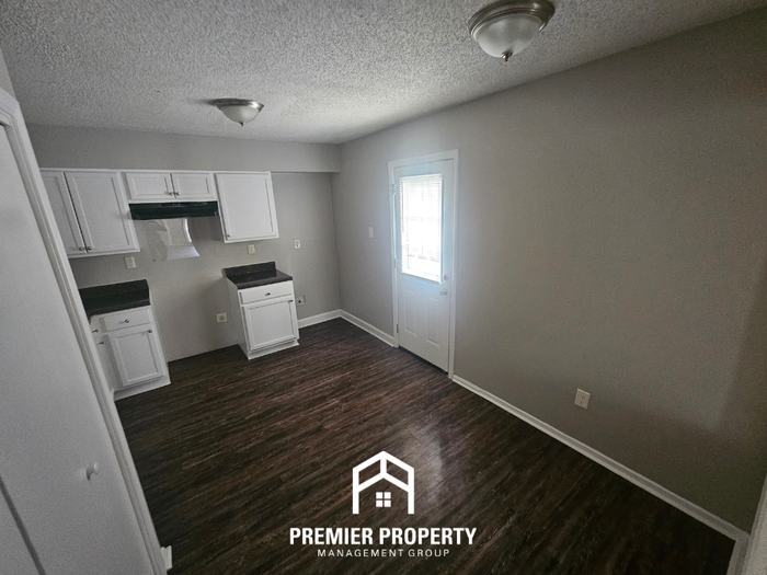 4234 Runningbrook Cir - Photo 6 of 21