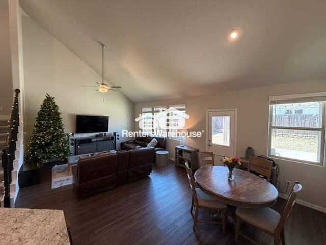 3009 Stallion Trail Way - Photo 4 of 12