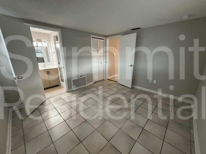 10039 Salix Ln - Photo 7 of 14