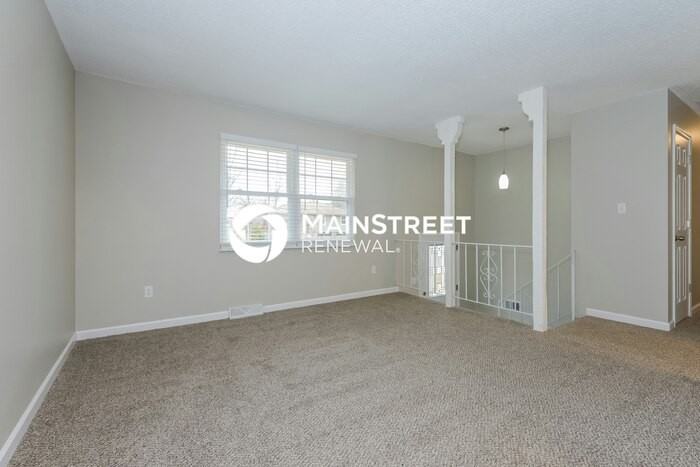 504 Sw Shamrock Pl - Photo 6 of 17