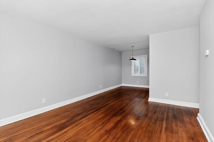 1513 Pecan Ave - Photo 3 of 33