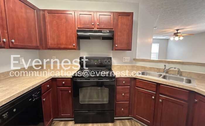 3172 Penn Meade Way - Photo 3 of 25