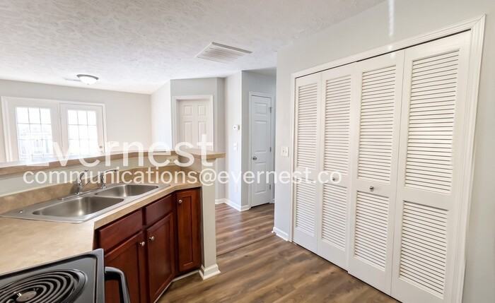 3172 Penn Meade Way - Photo 4 of 25