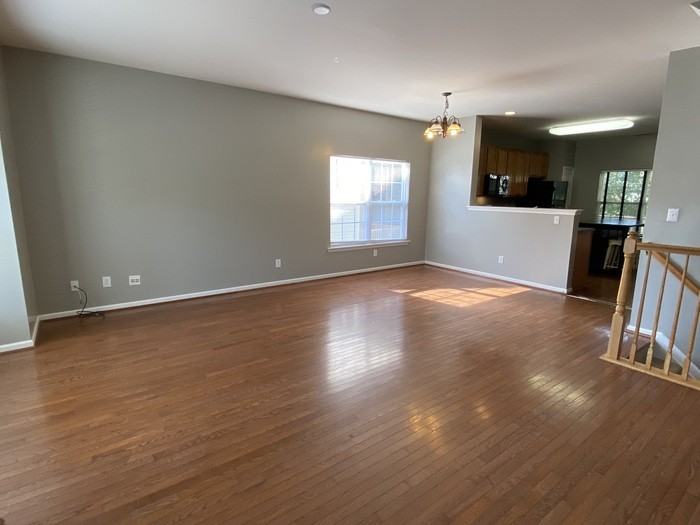 2810 Barrymore St #104 - Photo 4 of 31