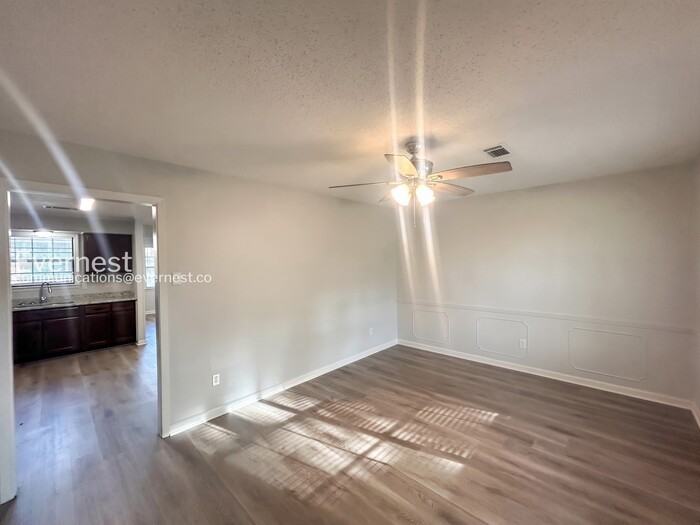 8328 Dottley Dr - Photo 7 of 27