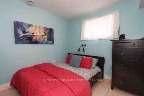 1 Quaiser Court - Photo 7 of 9