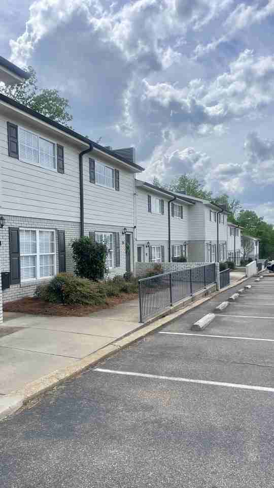 1803 Jackson Ave W #121 - Photo 3 of 3