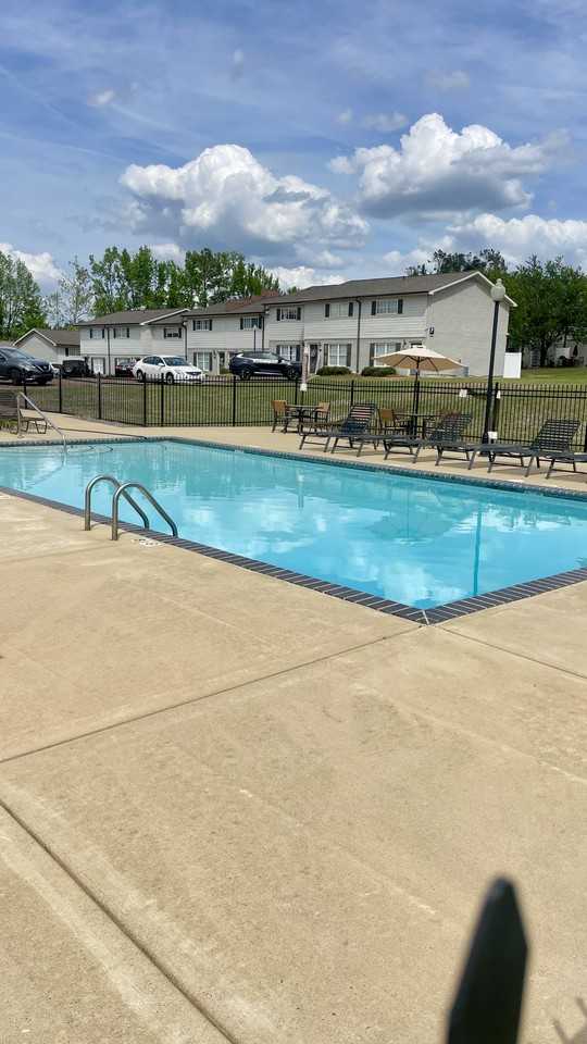 1803 Jackson Ave W #60 - Photo 3 of 3