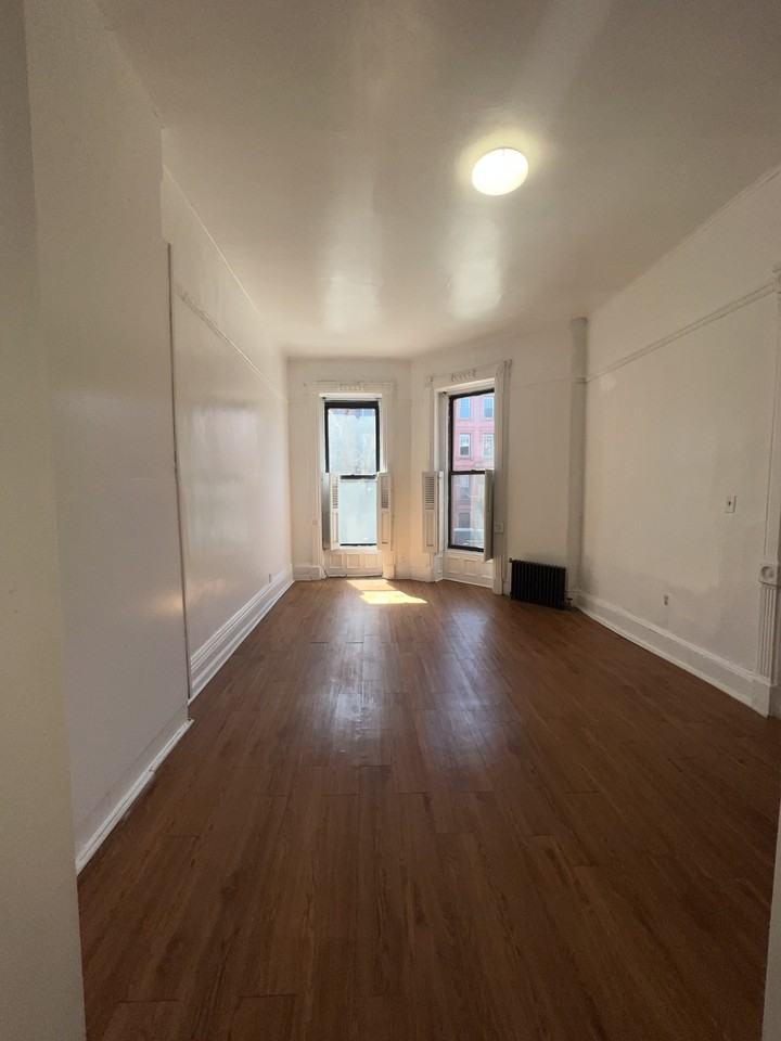 73 Hart St #1 - Photo 6 of 8