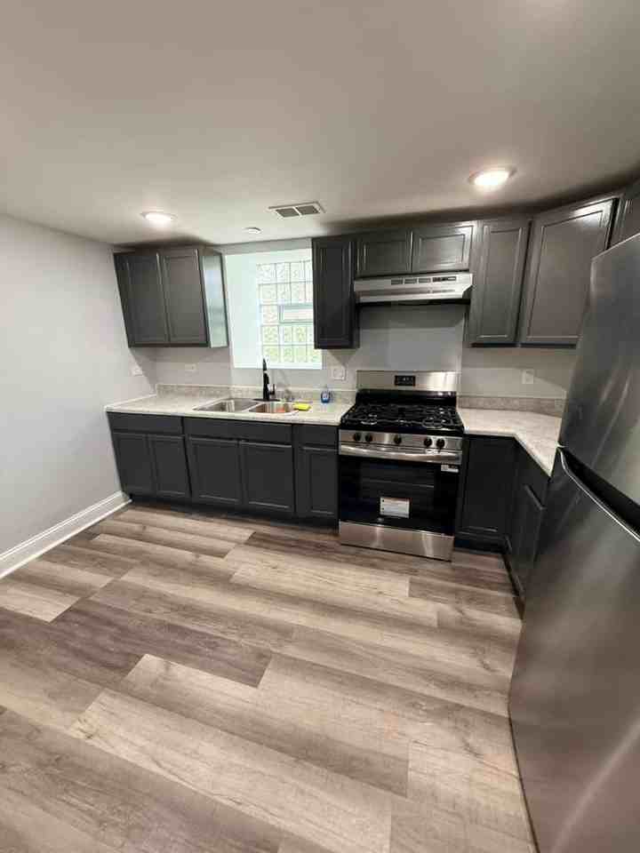 5030 S Throop St #BS - Photo 5 of 9