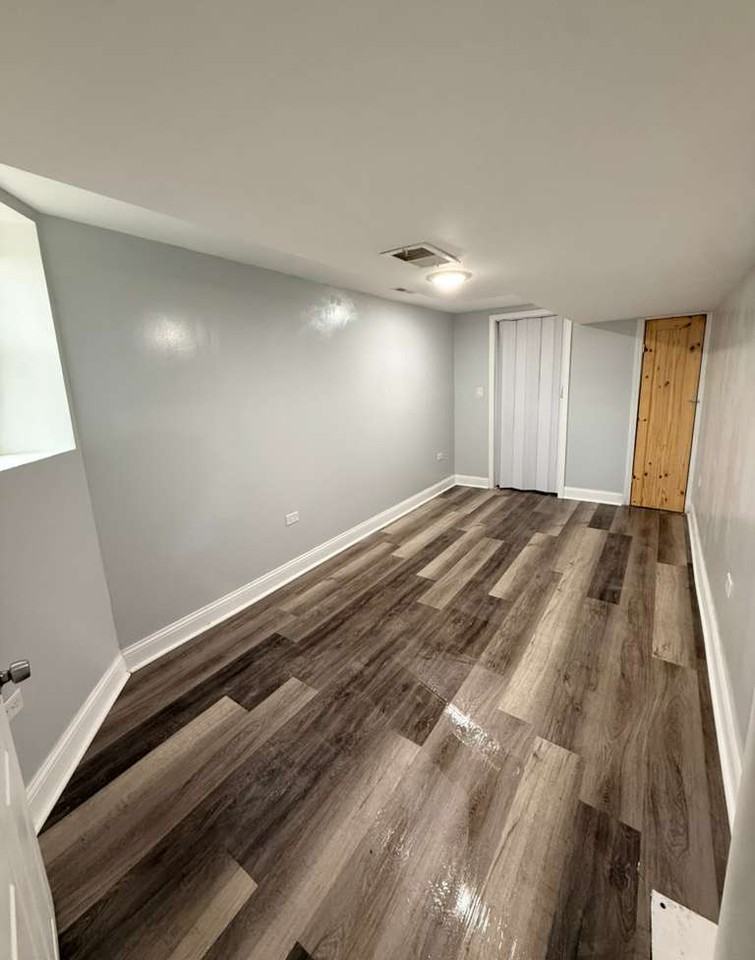 5030 S Throop St #BS - Photo 7 of 9