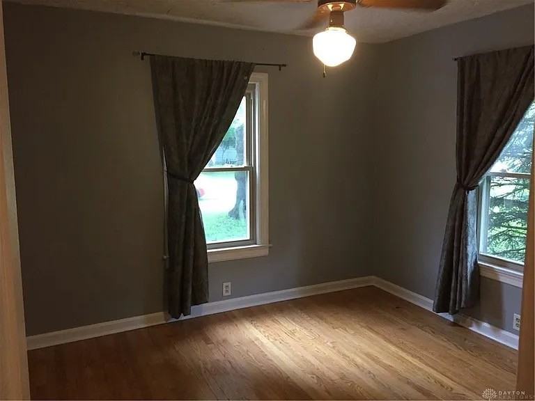 2820 Harvey Ave #NA - Photo 3 of 3