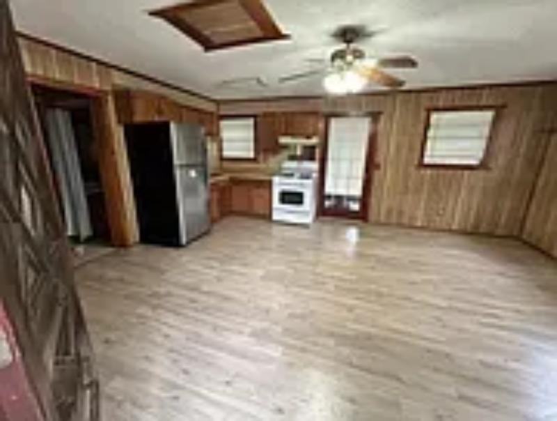 2886 Rex Dr #NA - Photo 6 of 10