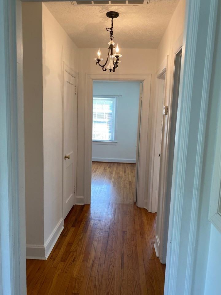 145 Montgomery Ct #NA - Photo 5 of 8