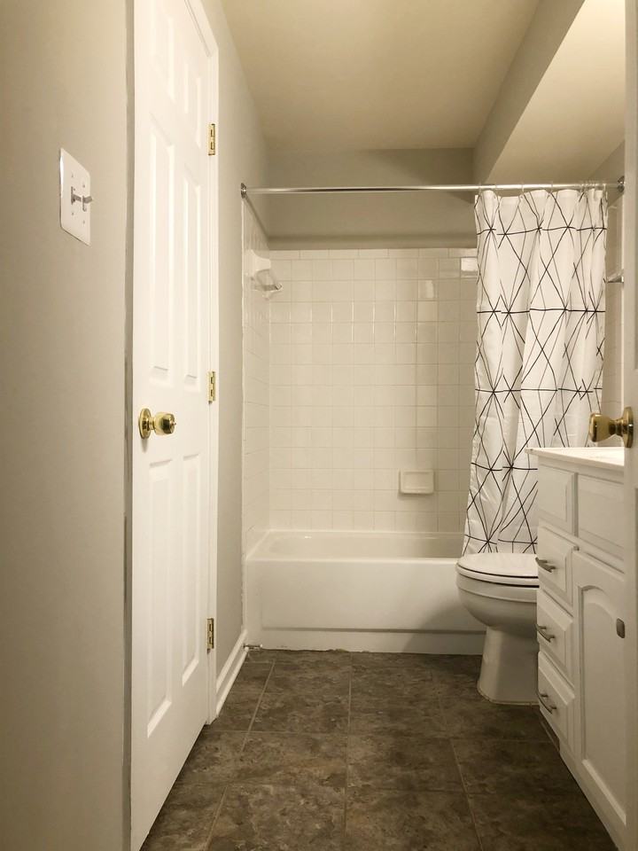 9404 Copernicus Dr - Photo 7 of 15