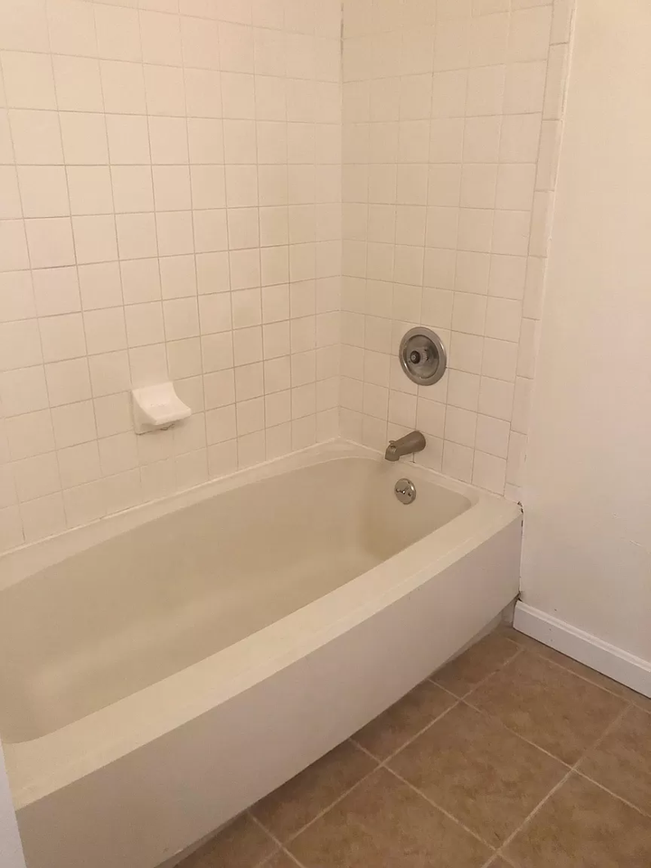 7 Village Rock Ln #3 - Photo 3 of 17