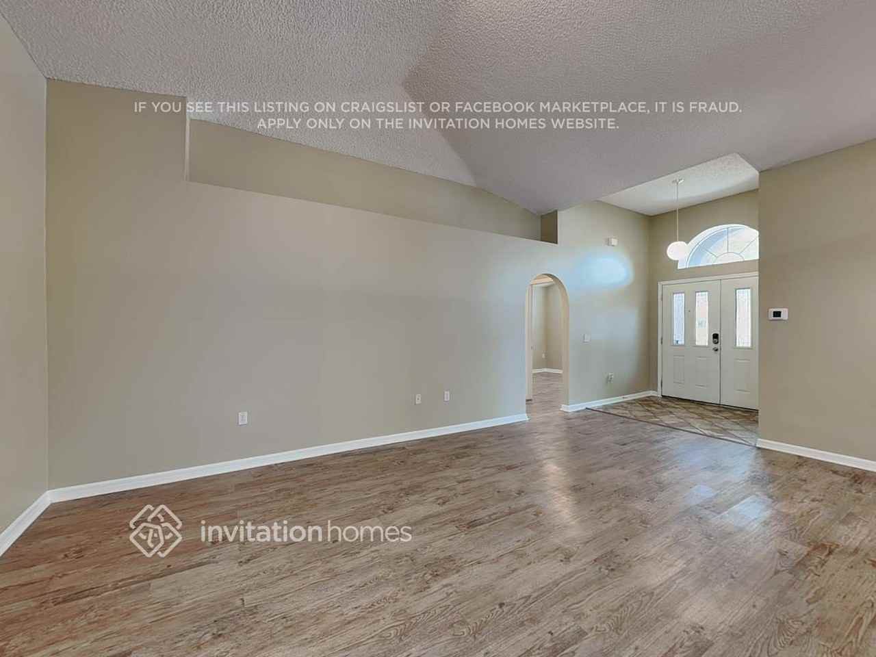 1710 W Marshall Lake Dr - Photo 3 of 20