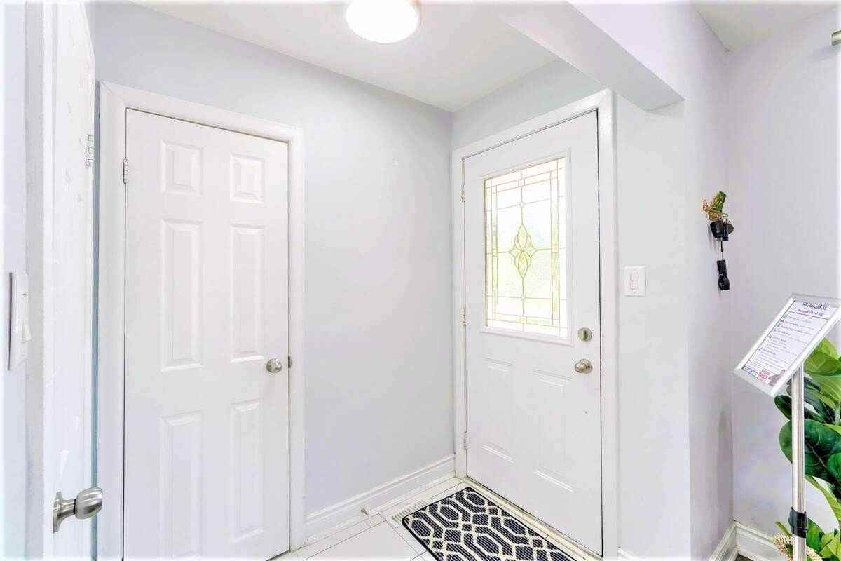 Harold St & McMurchy Ave S - Photo 7 of 15